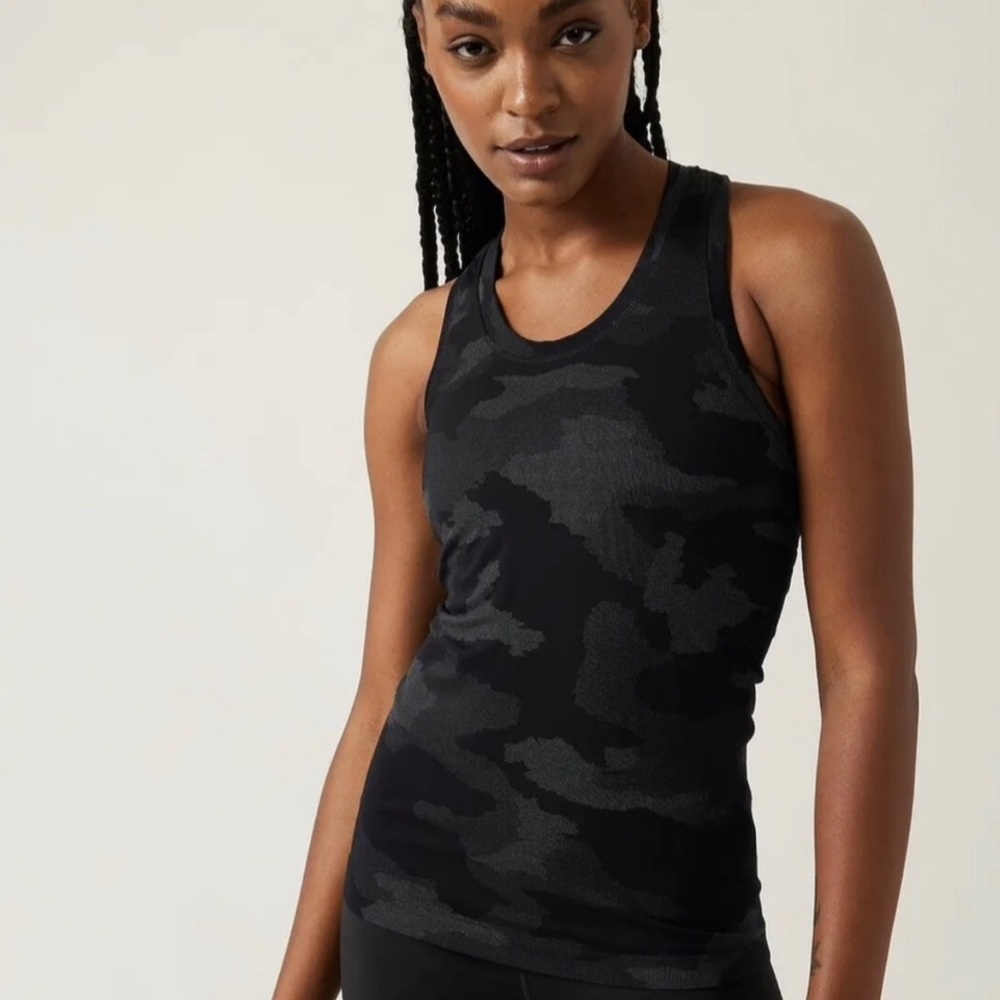 Athleta Momentum Seamless Tank Top